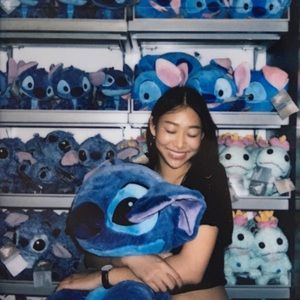 • Meet your seller •